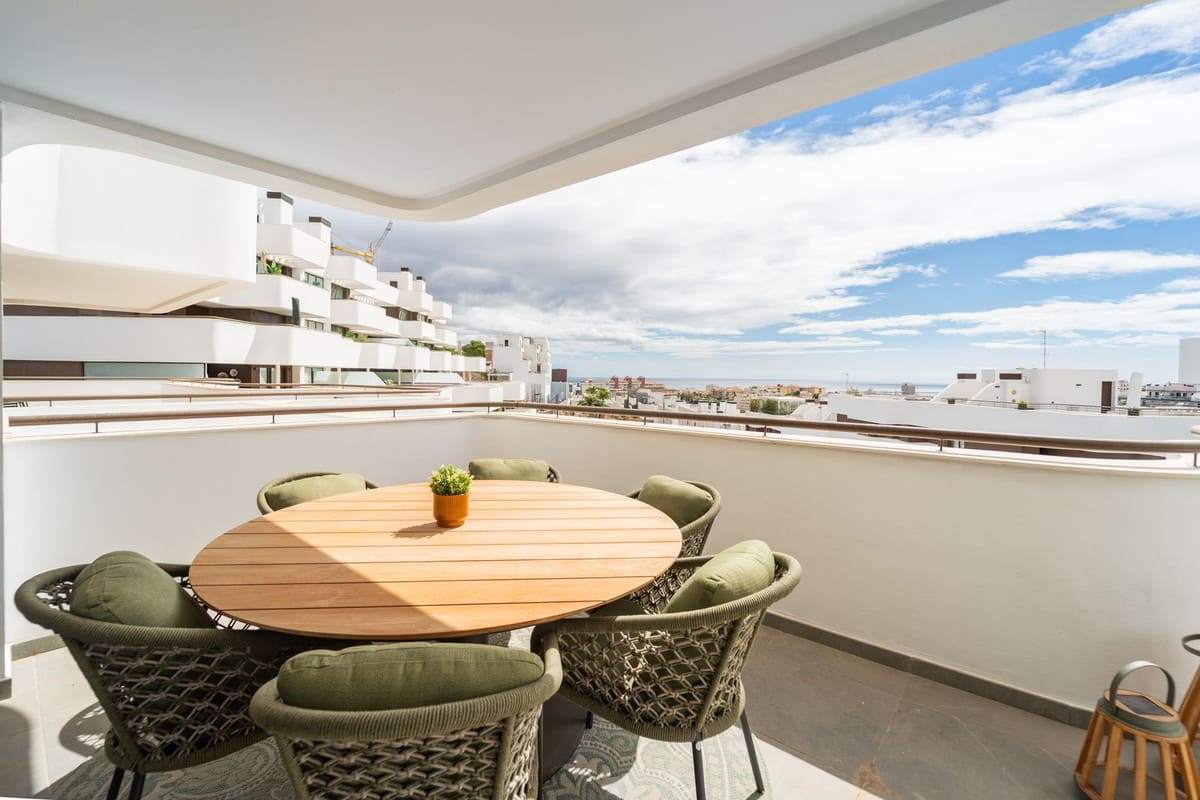 Drie-slaapkamer appartement in Estepona in Estepona - foto 18