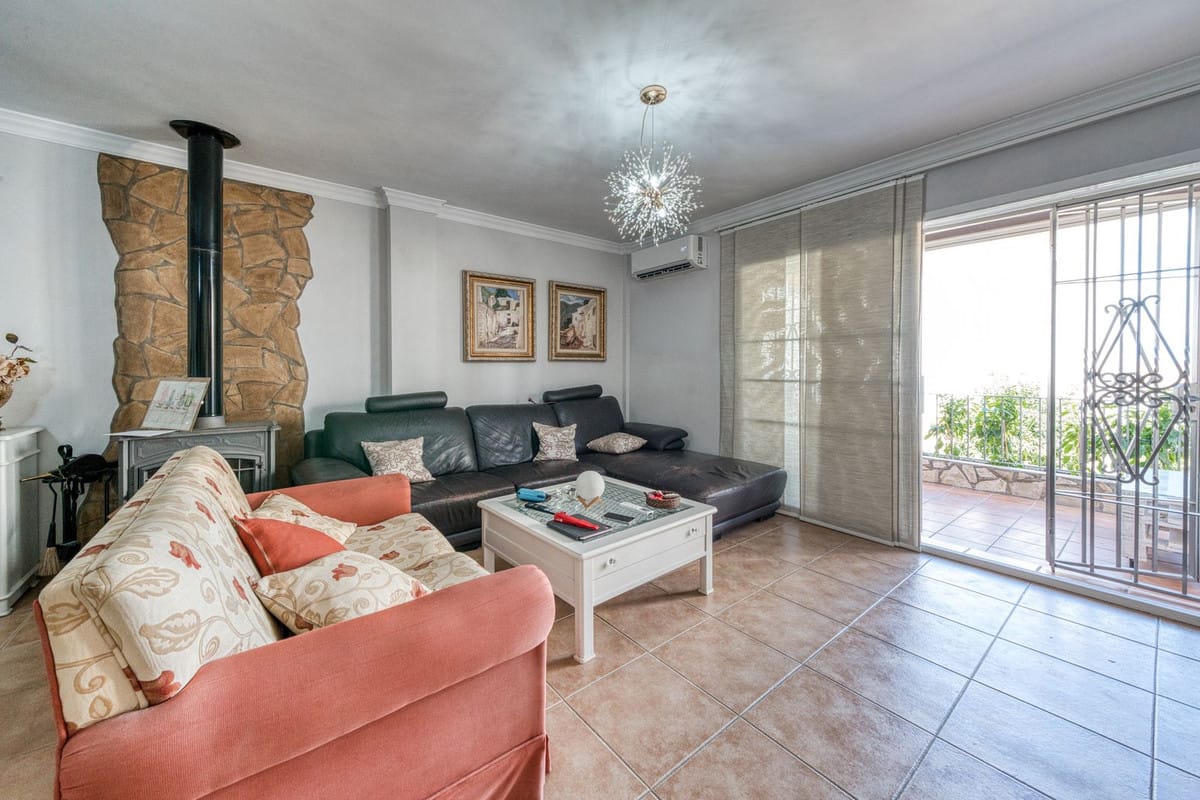 Herenhuis met 4 slaapkamers in Coín in Coín - foto 11