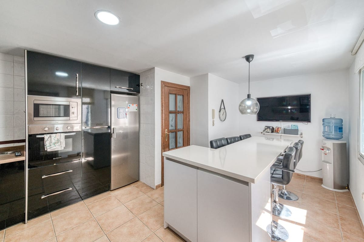 Herenhuis met 4 slaapkamers in Coín in Coín - foto 15