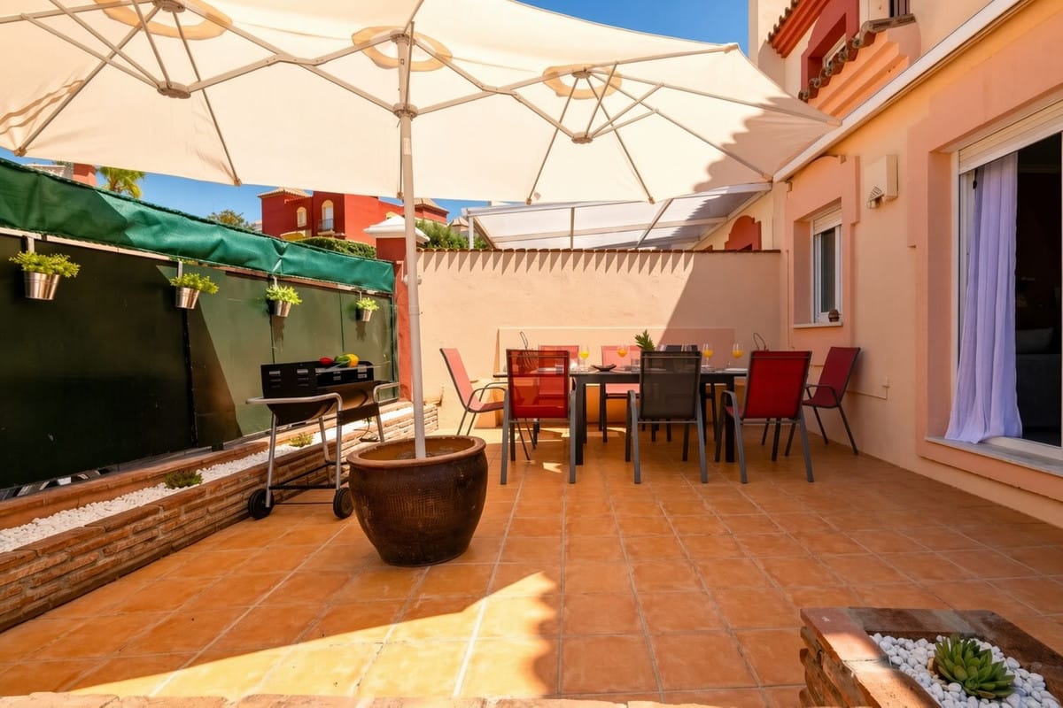 Huis met 4 slaapkamers in Marbella in Marbella - foto 16