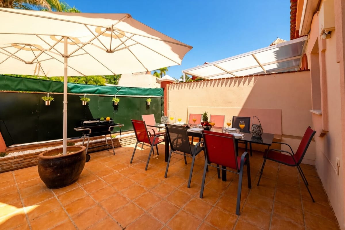 Huis met 4 slaapkamers in Marbella in Marbella - foto 4