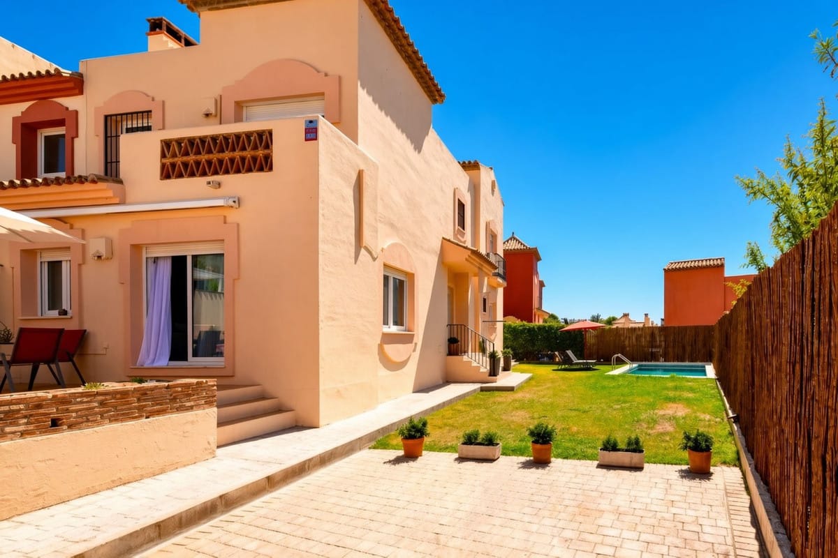 Huis met 4 slaapkamers in Marbella in Marbella - foto 10