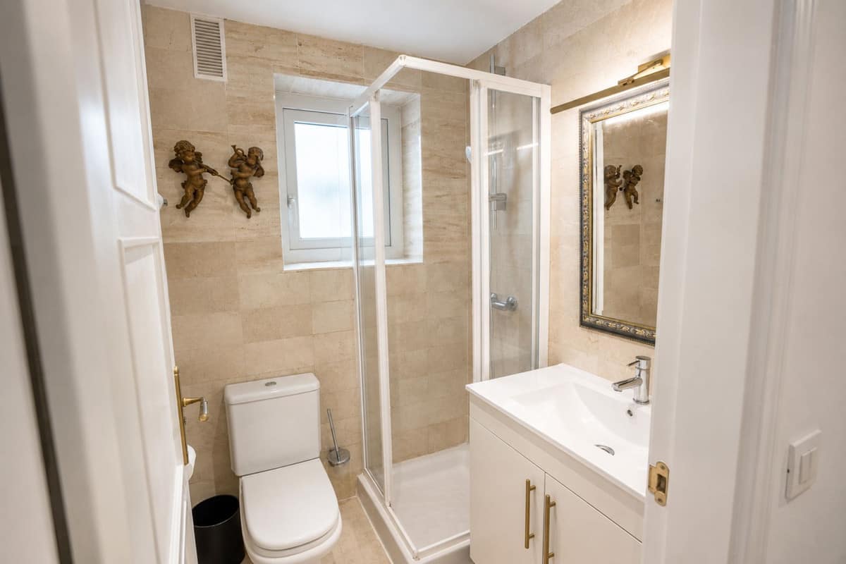 2 bedroom Apartment in Marbella in Marbella - foto 15