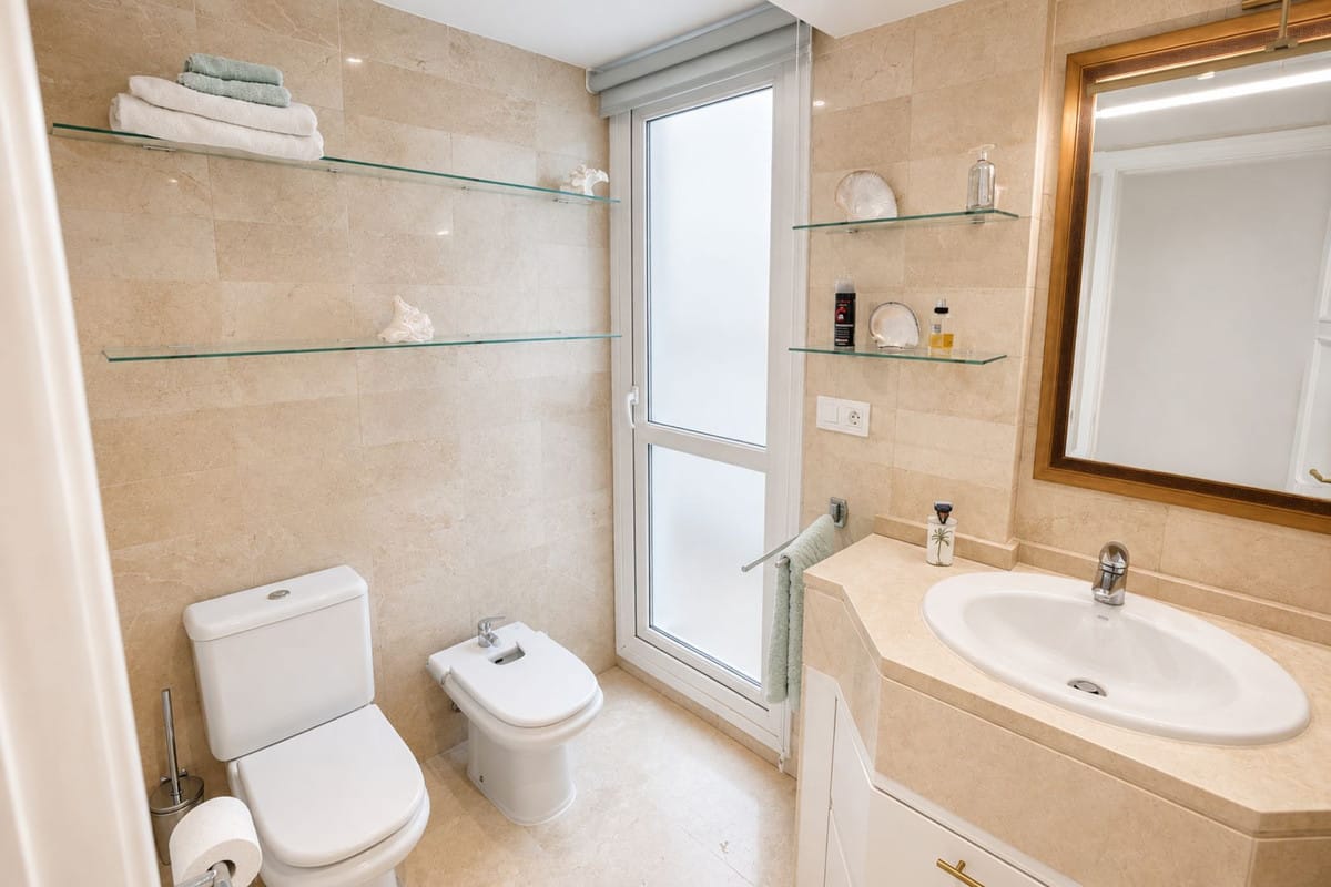 2 bedroom Apartment in Marbella in Marbella - foto 17