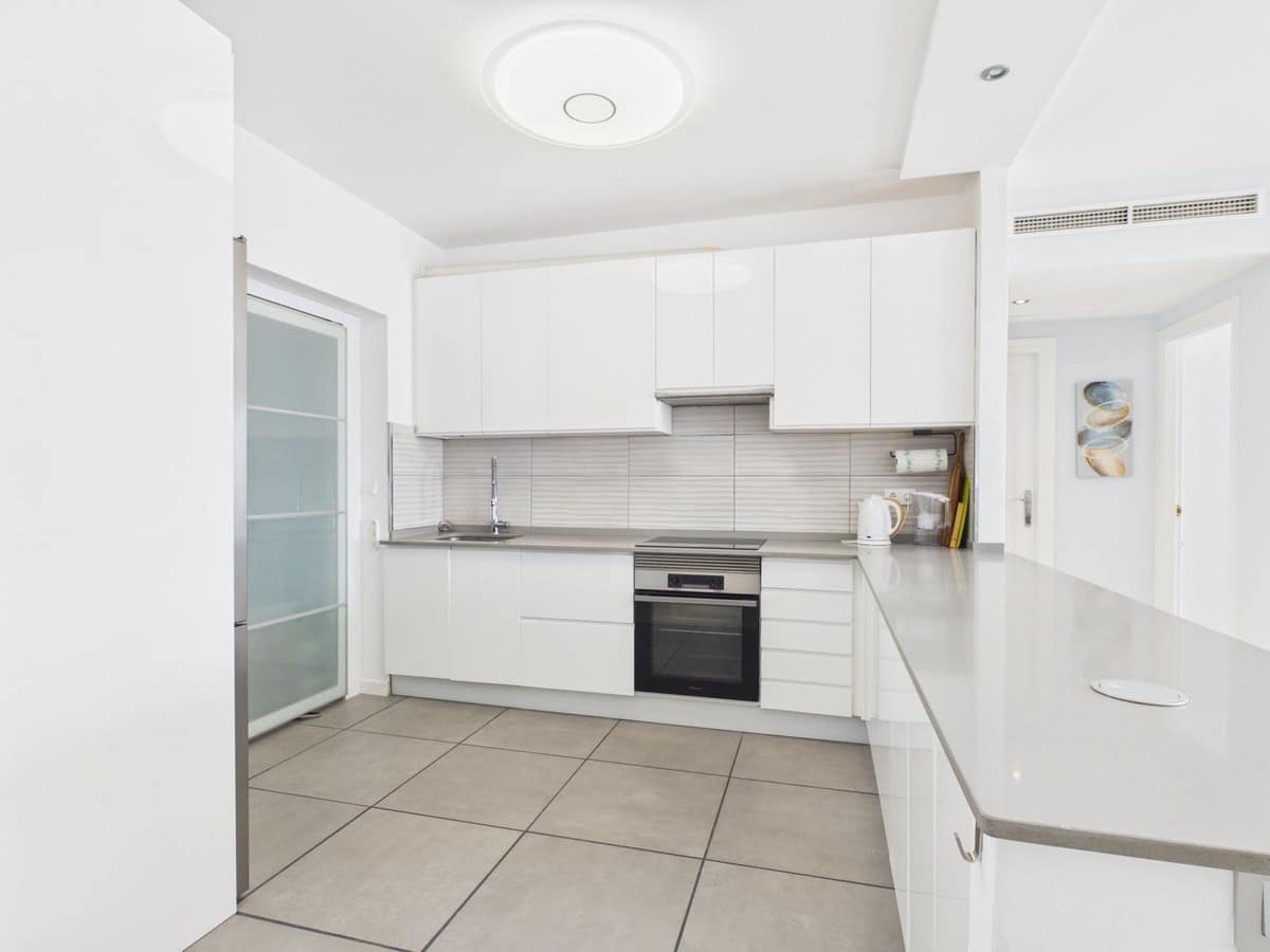 2-slaapkamer appartement in Manilva met zeezicht – gerenoveerd in Manilva - foto 8