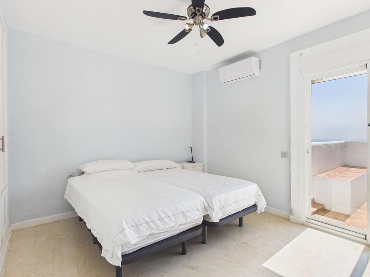 2-slaapkamer appartement in Manilva met zeezicht – gerenoveerd in Manilva - foto 9
