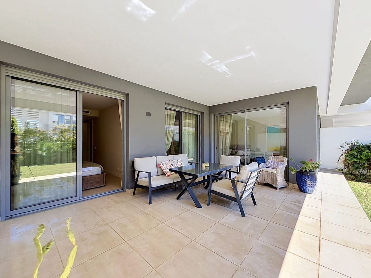 2-slaapkamer appartement met privé tuin in Vanian Gardens, Estepona in Selwo - foto 3