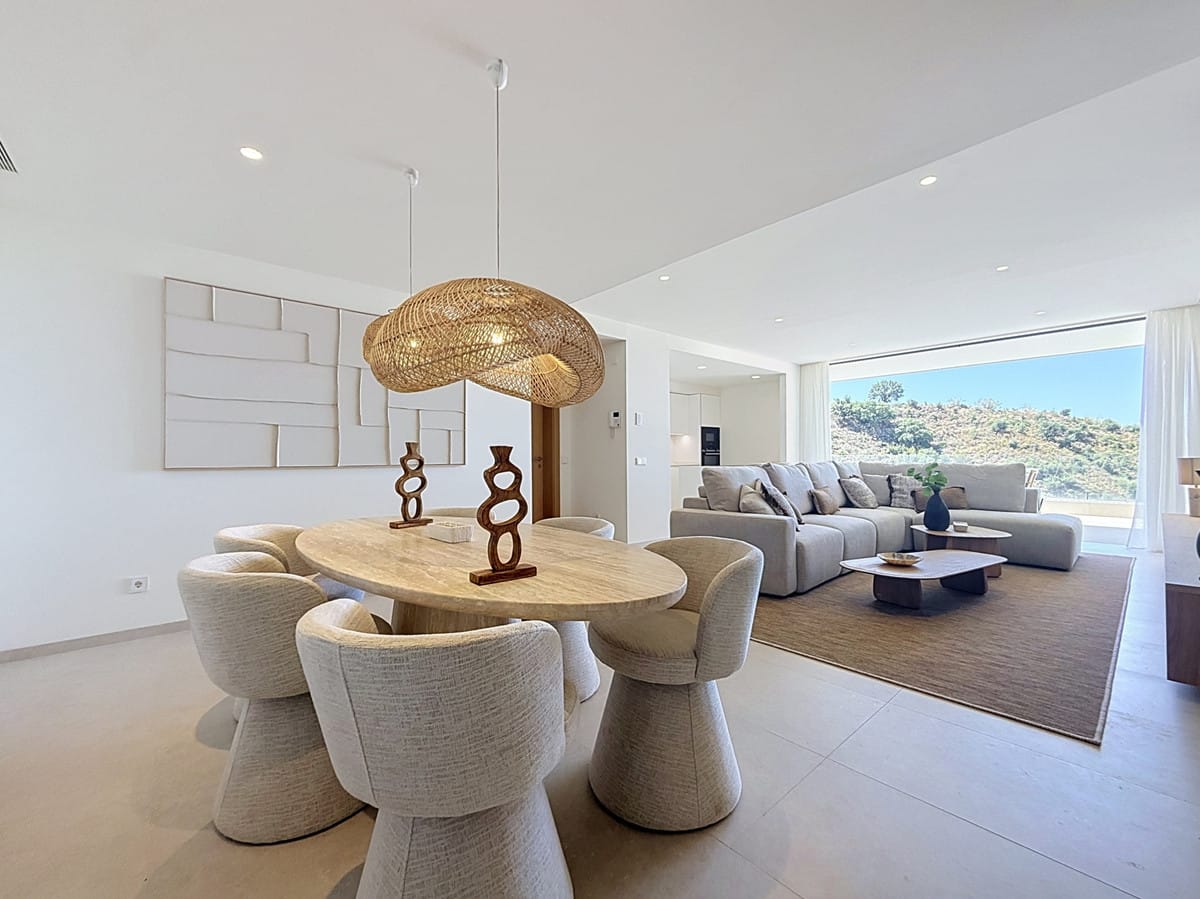 Drie slaapkamers penthouse in Benahavís met zeezicht en 93 m² terras in Benahavís - foto 3