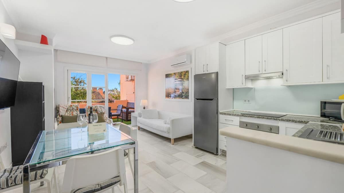 2-slaapkamerappartement met toeristische verhuurlicentie in Riviera del Sol in Riviera del Sol - foto 3