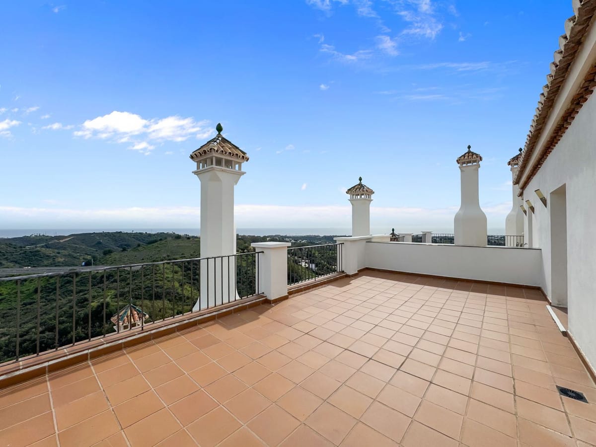 Duplex-penthouse met panoramisch zeezicht in Forest Hills, Estepona in Estepona - foto 10