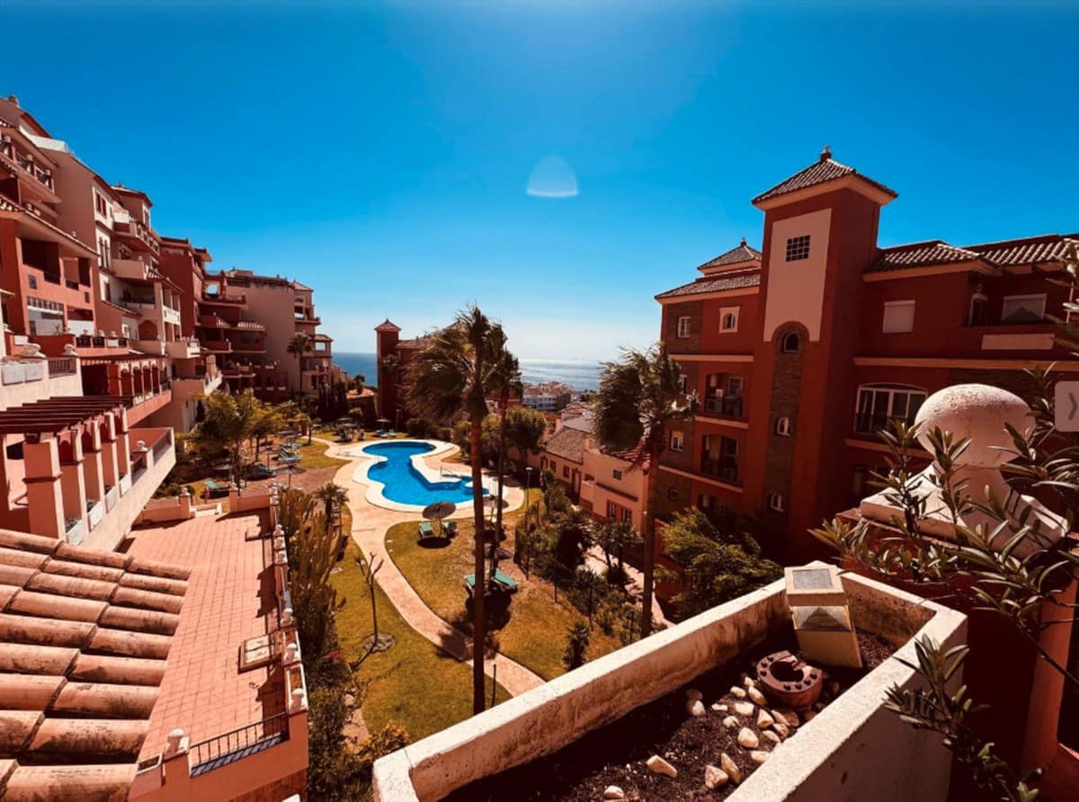 Appartement met 2 slaapkamers in La Duquesa in La Duquesa - foto 3