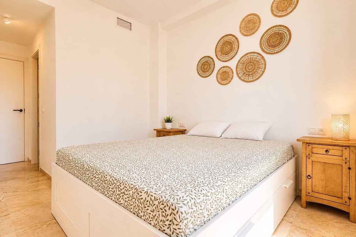 Moderne 3-slaapkamerwoning met terras en solarium in Casares in Casares - foto 13