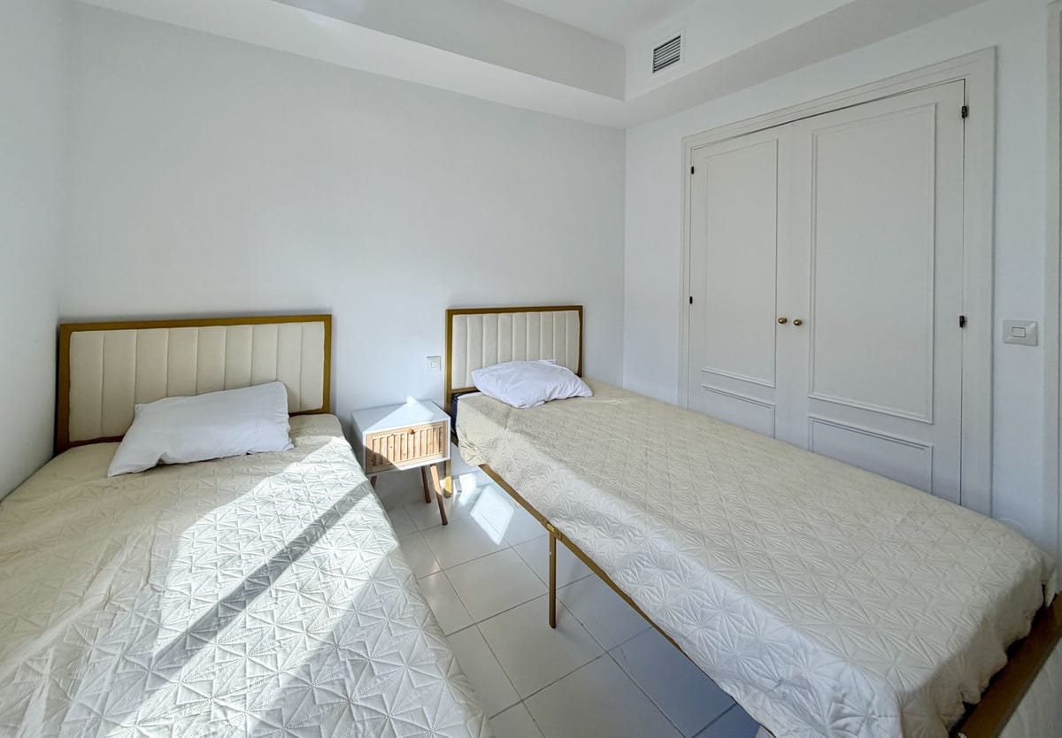 Drie-slaapkamer townhouse in Guadalmina Baja in Guadalmina Baja - foto 18