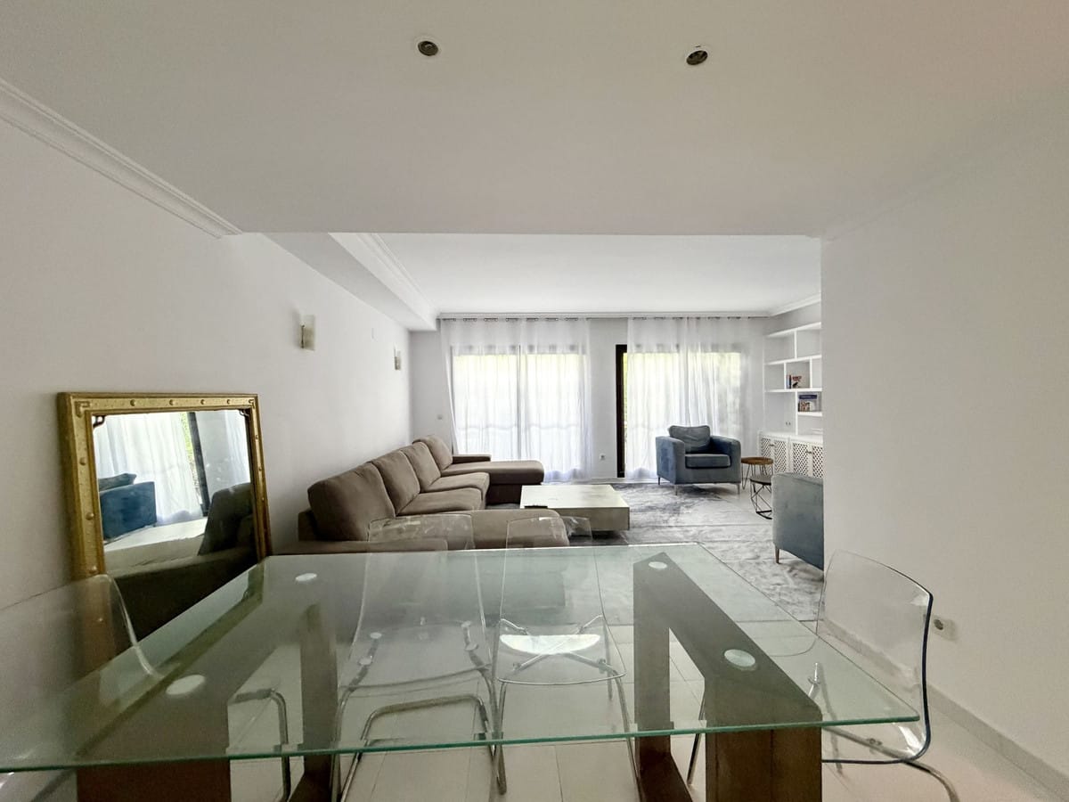 Drie-slaapkamer townhouse in Guadalmina Baja in Guadalmina Baja - foto 5