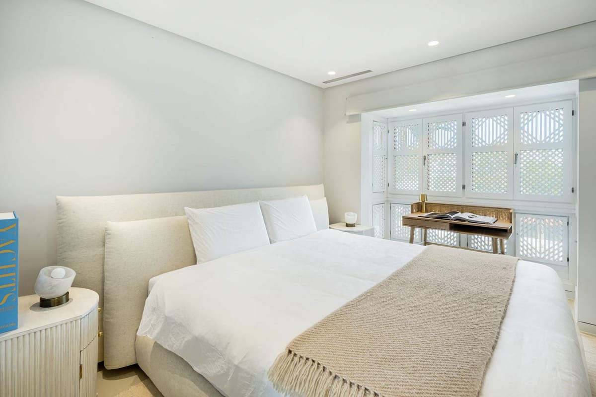 Prachtige volledig gerenoveerde duplex penthouse met vier slaapkamers – The Golden Mile in The Golden Mile - foto 11