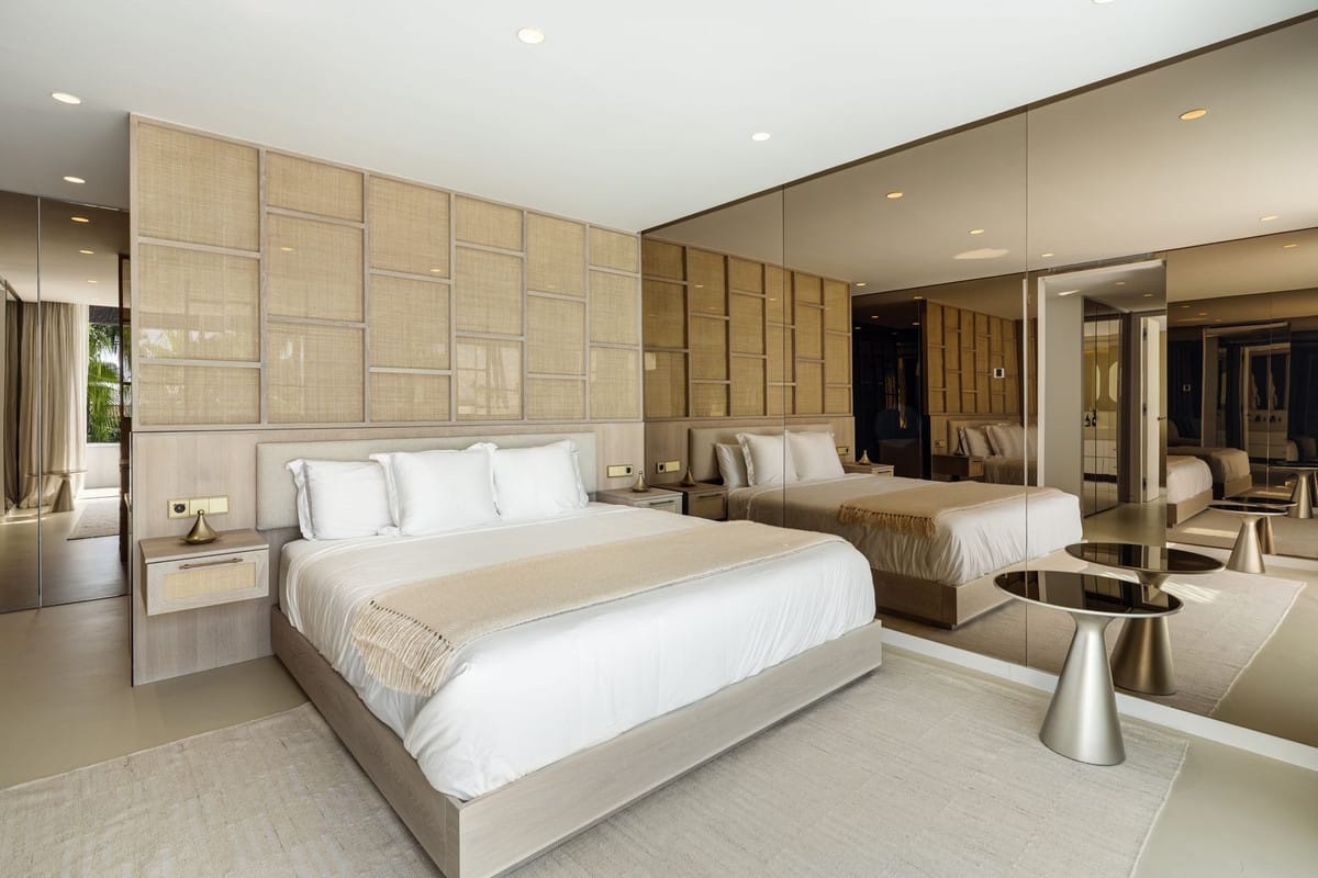 Prachtige volledig gerenoveerde duplex penthouse met vier slaapkamers – The Golden Mile in The Golden Mile - foto 17