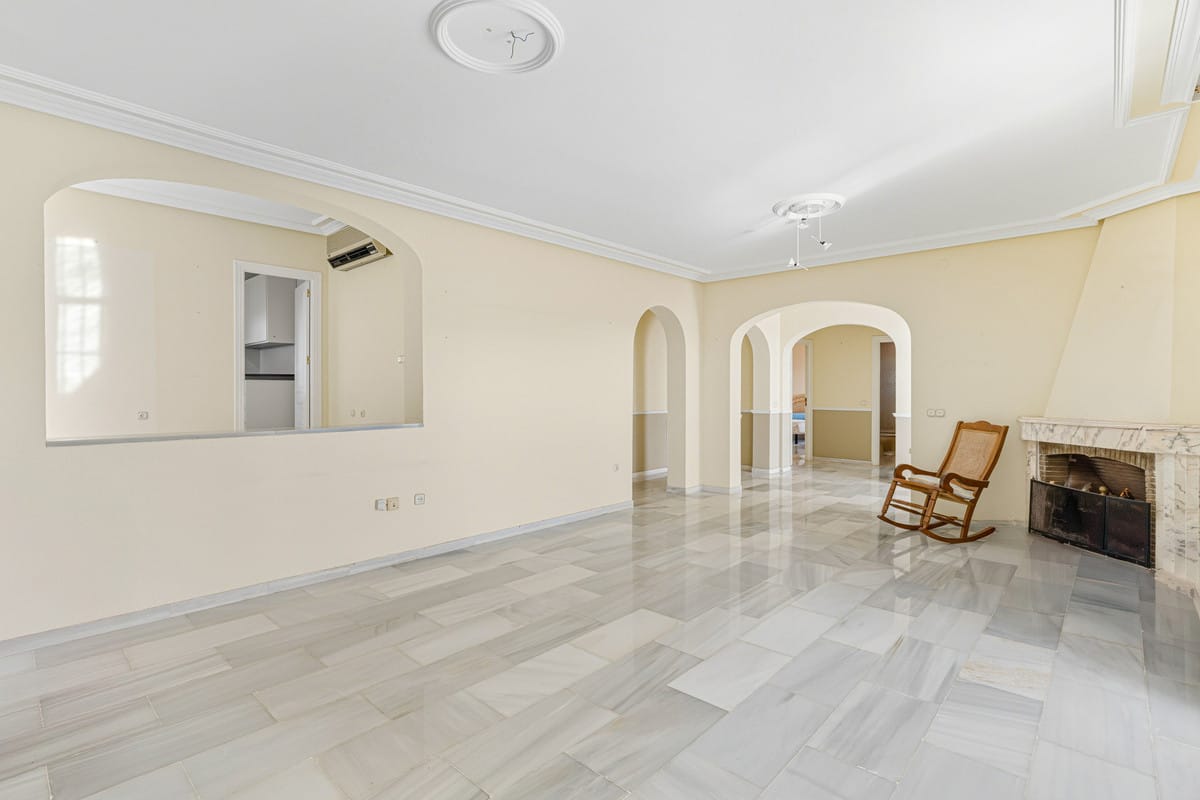 Villa met 3 slaapkamers en zeezicht te koop in Riviera del Sol, Málaga in Riviera del Sol - foto 14