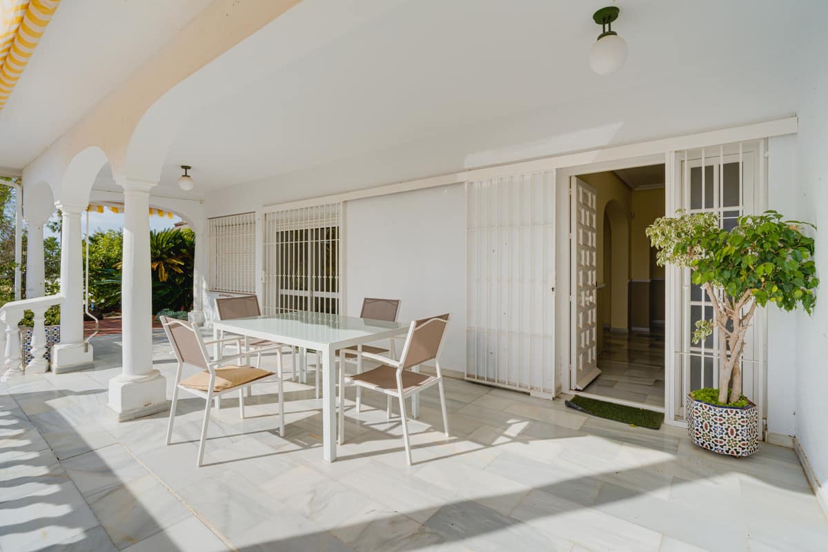 Villa met 3 slaapkamers en zeezicht te koop in Riviera del Sol, Málaga in Riviera del Sol - foto 7