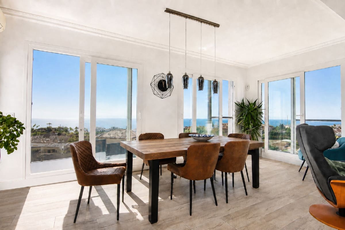 Vrijstaande gerenoveerde villa met panoramisch zeezicht in Benalmádena Pueblo in Benalmadena Pueblo - foto 9