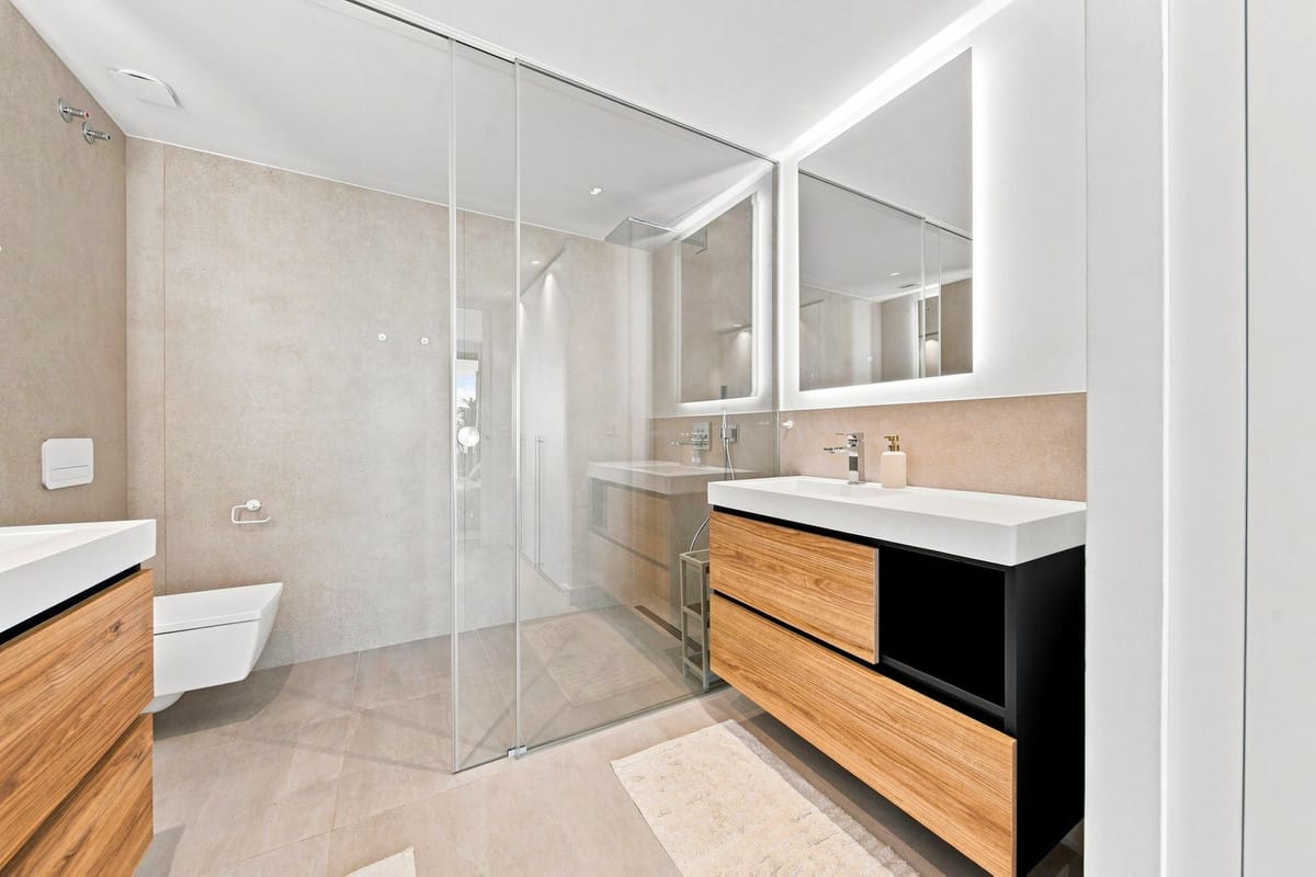 Luxe 2-slaapkamer appartement met panoramisch zeezicht in Higuerón in Higueron - foto 14