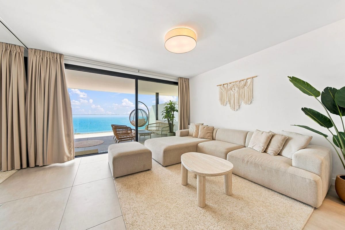 Luxe 2-slaapkamer appartement met panoramisch zeezicht in Higuerón in Higueron - foto 5