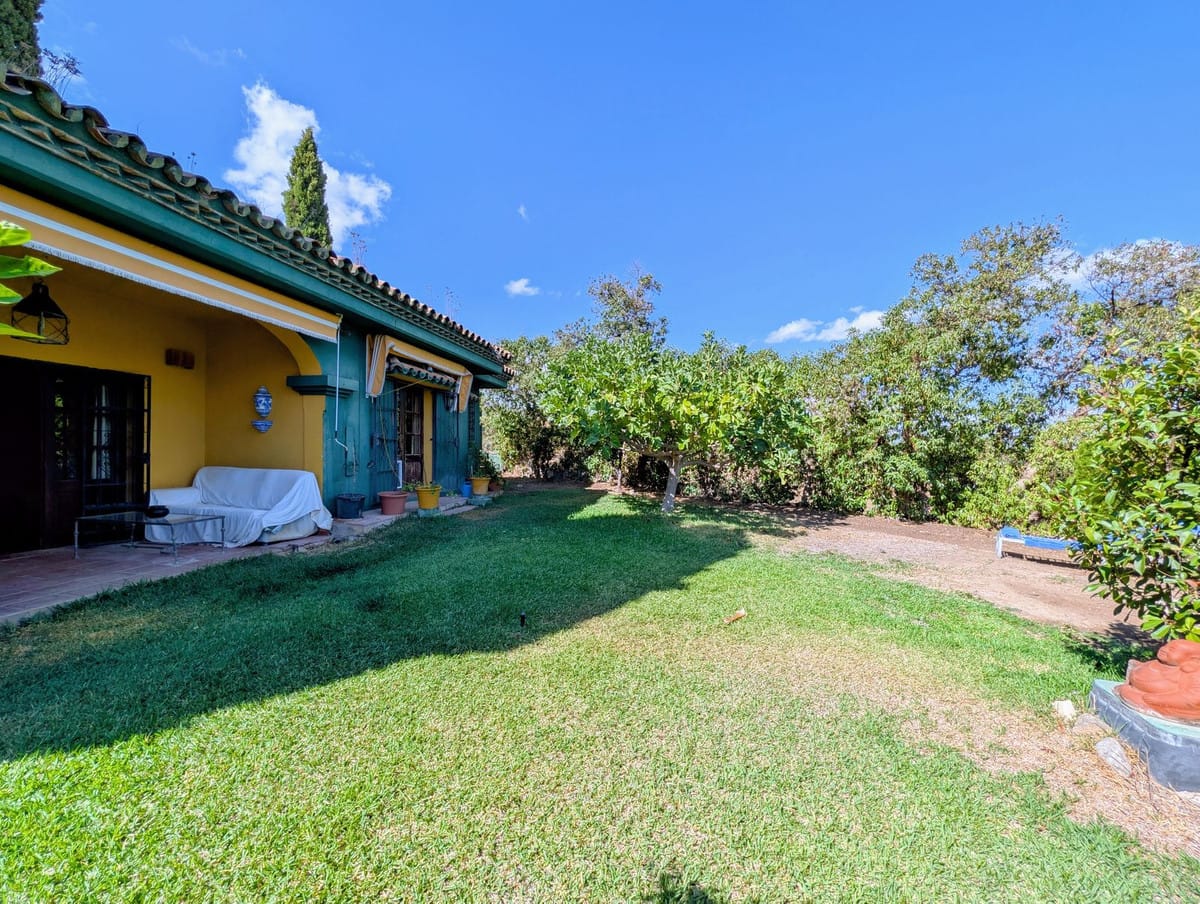 Charmante villa met 2 slaapkamers in Monda in Monda - foto 3