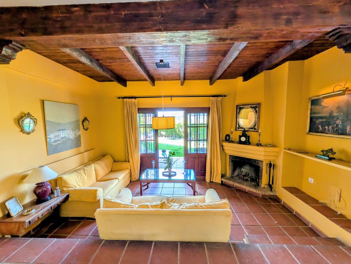 Charmante villa met 2 slaapkamers in Monda in Monda - foto 10