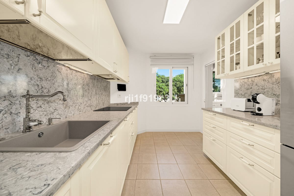 3-slaapkamer appartement in Elviria Hills, Marbella in Elviria - foto 4