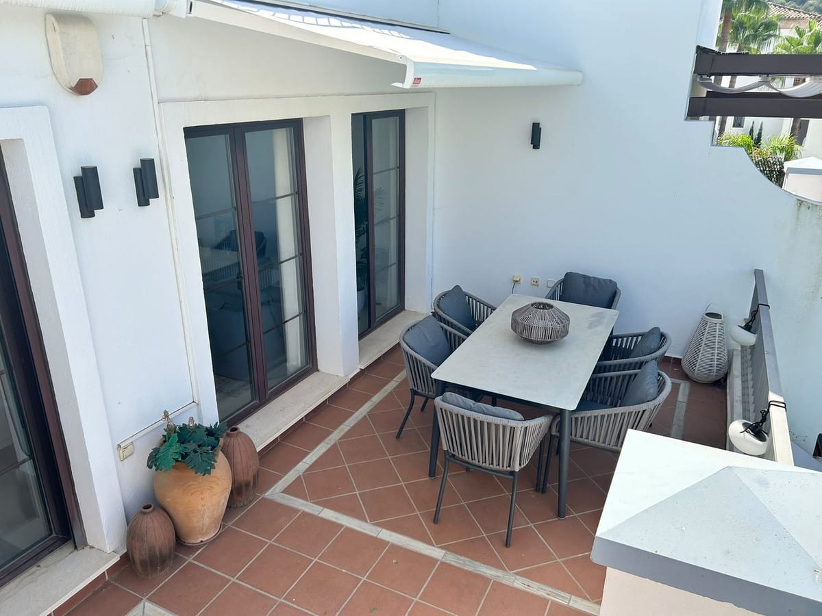 Twee-slaapkamer penthouse in Los Arqueros in Los Arqueros - foto 15