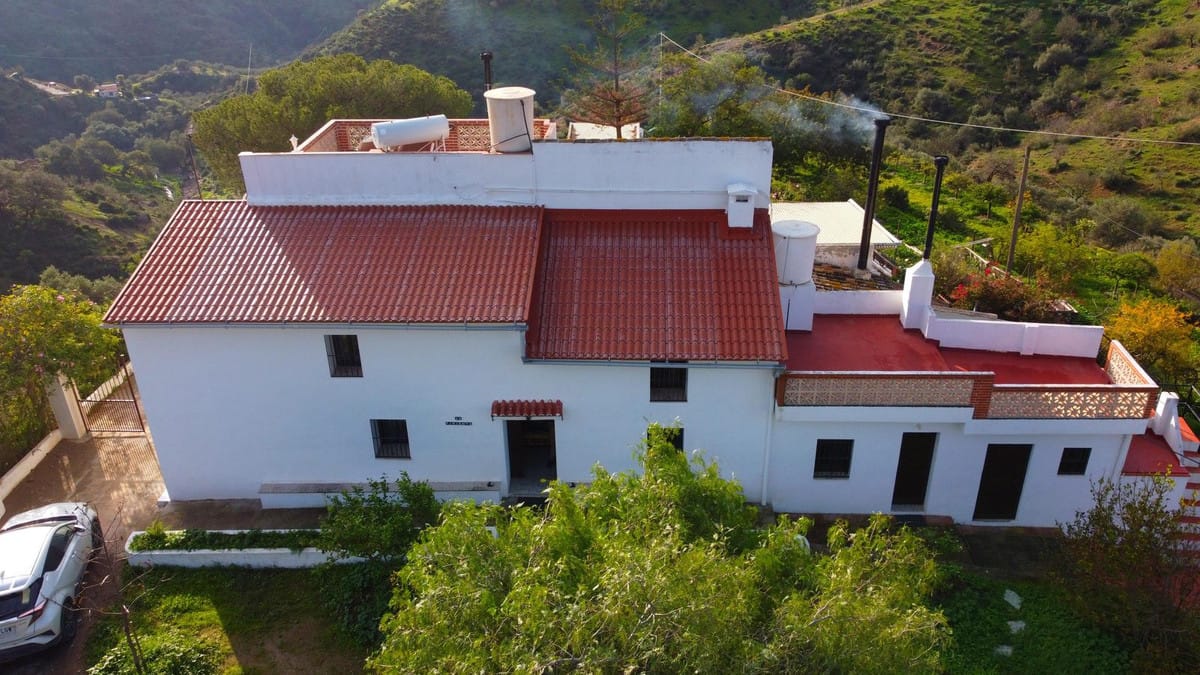 Finca met 6 slaapkamers in Pizarra in Pizarra - foto 2