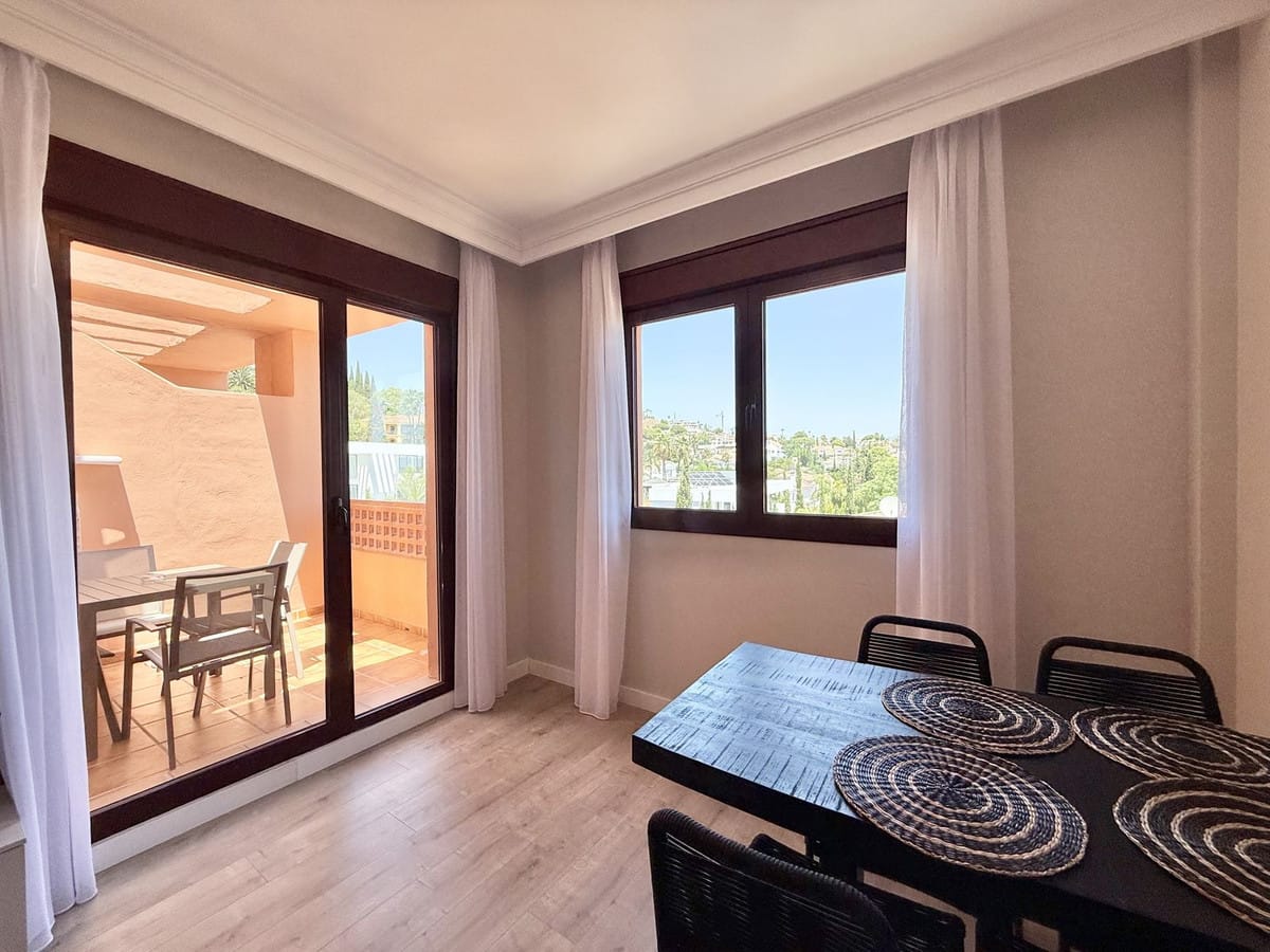 1 bedroom Apartment in Benahavís in Benahavís - foto 12