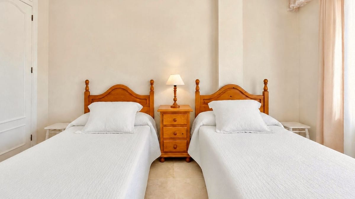 Drie-slaapkamerappartement in Estepona in Estepona - foto 15