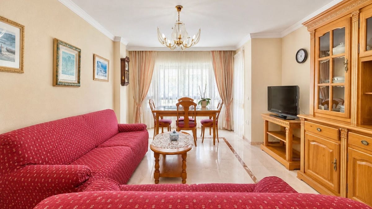Drie-slaapkamerappartement in Estepona in Estepona - foto 8