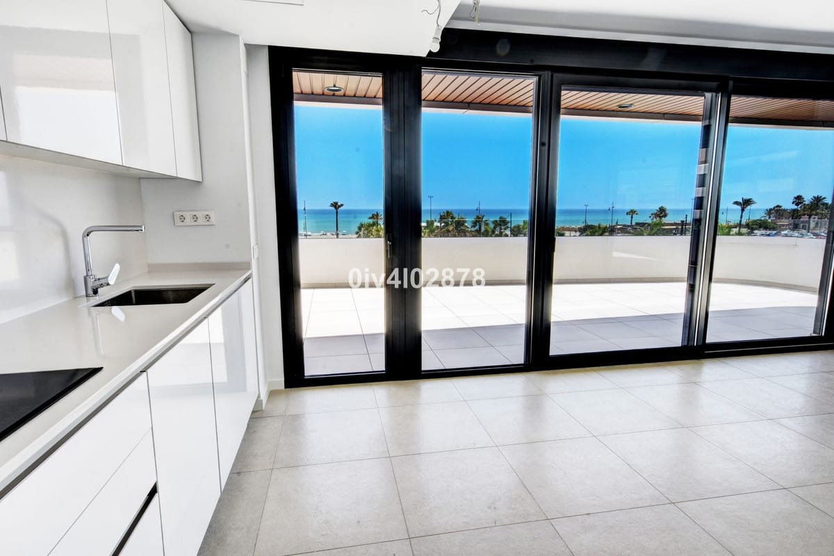 Appartement met drie slaapkamers aan het strand in Los Alamos in Los Alamos - foto 11