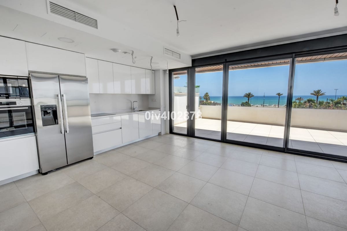 Appartement met drie slaapkamers aan het strand in Los Alamos in Los Alamos - foto 13
