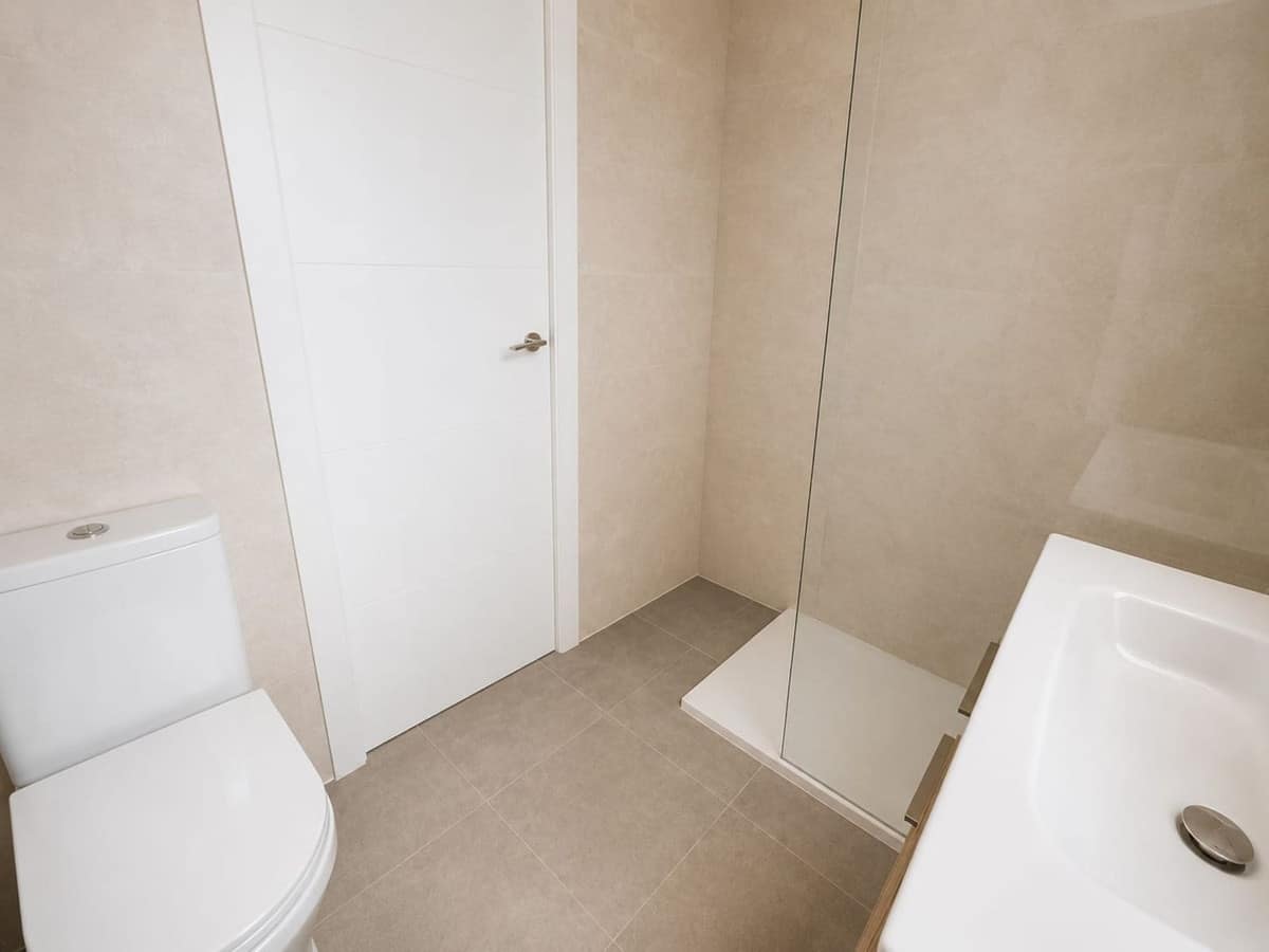 2 bedroom Apartment in Casares Playa in Casares Playa - foto 6