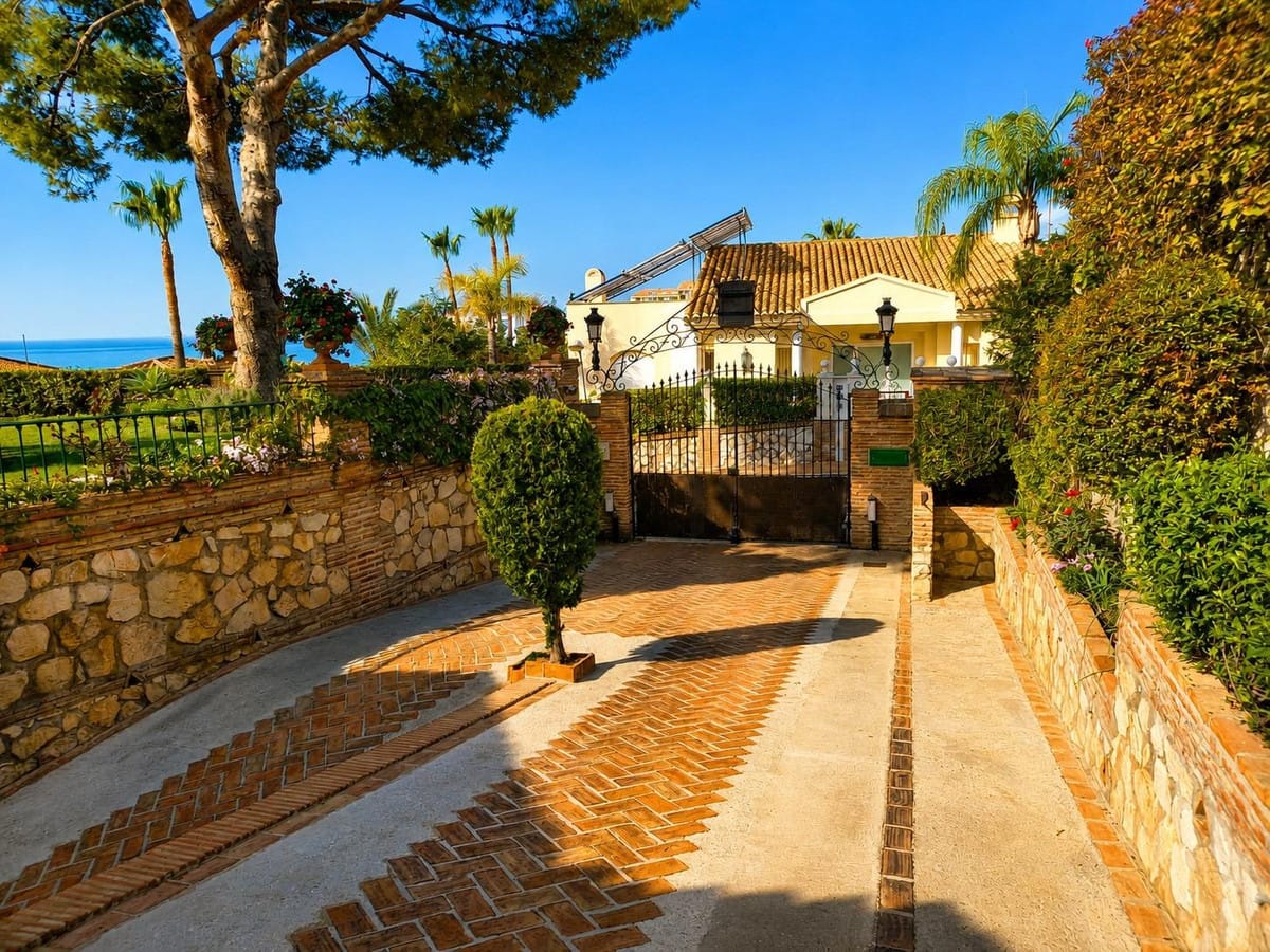 8 bedroom House in Torrequebrada in Torrequebrada - foto 13