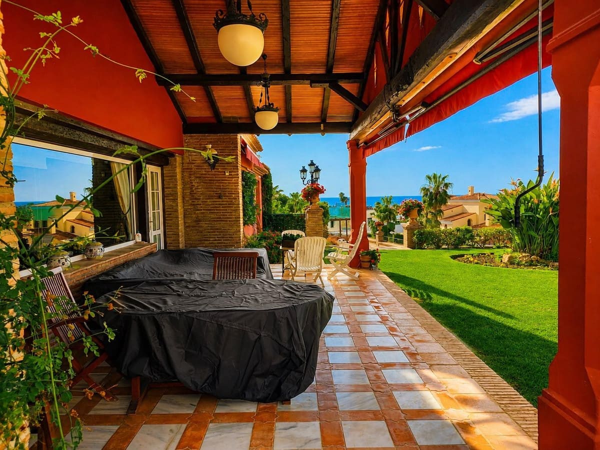 8 bedroom House in Torrequebrada in Torrequebrada - foto 18
