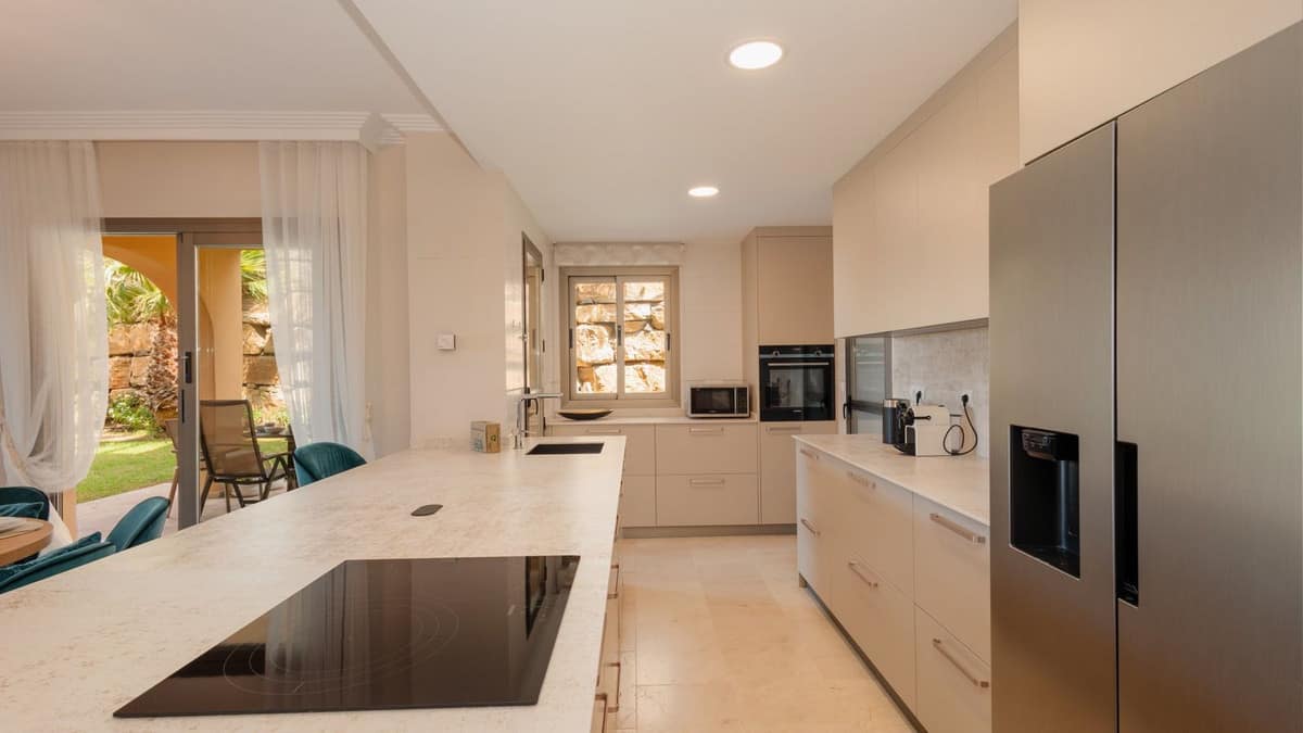 3 bedroom Apartment in Benahavís in Benahavís - foto 9