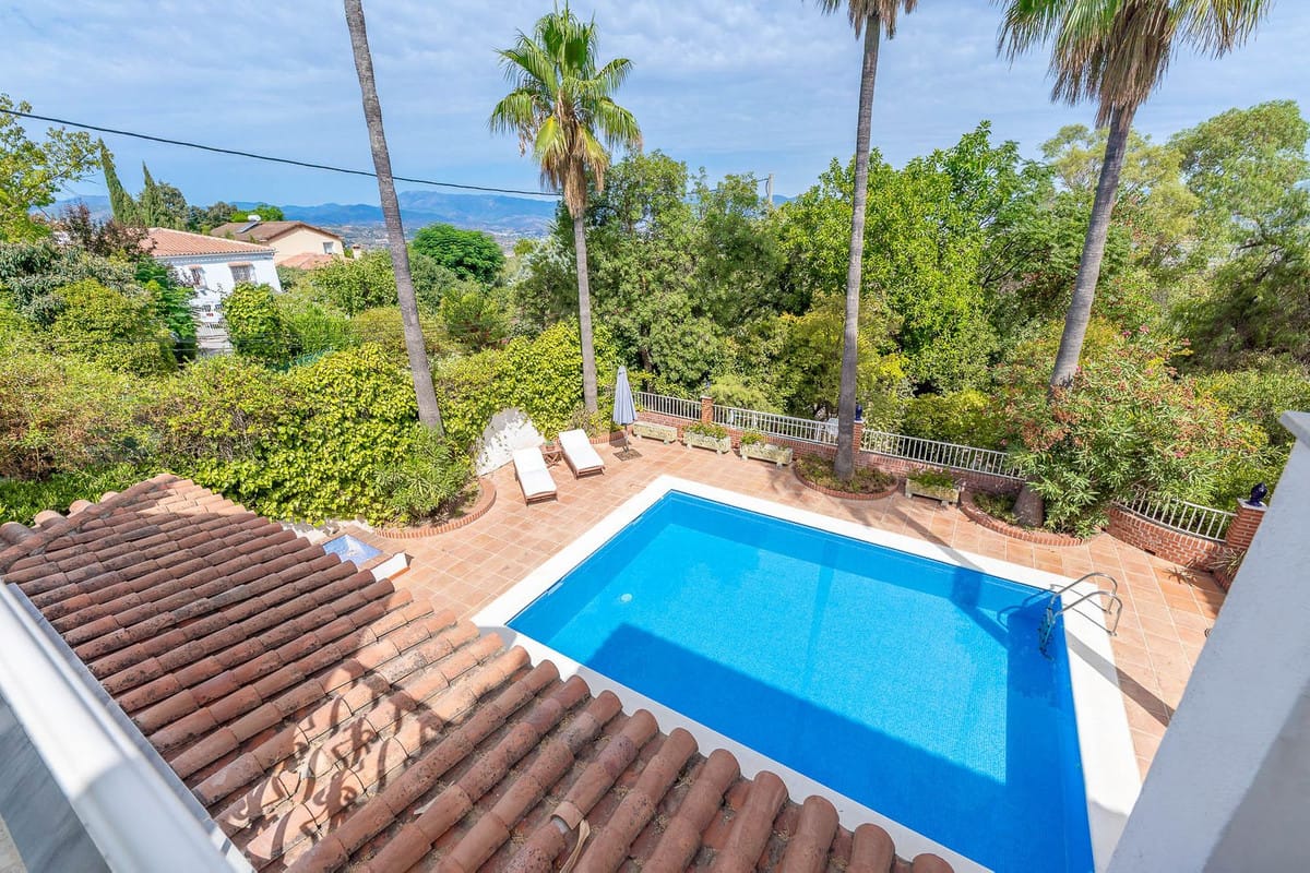 Woning met 4 slaapkamers in La Chicharra, Alhaurín el Grande in Alhaurín el Grande - foto 6
