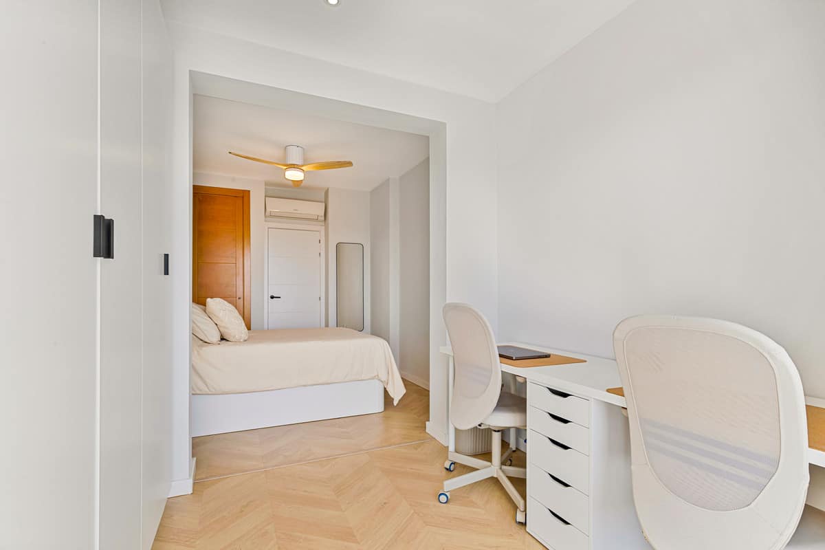 Stijlvol gerenoveerd 1-slaapkamer appartement met panoramisch zeezicht in Los Pacos, Fuengirola in Fuengirola - foto 14