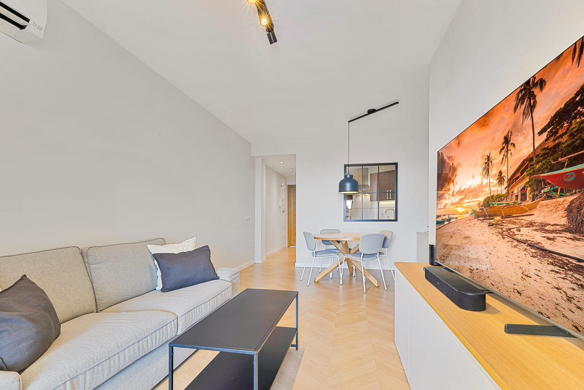 Stijlvol gerenoveerd 1-slaapkamer appartement met panoramisch zeezicht in Los Pacos, Fuengirola in Fuengirola - foto 8