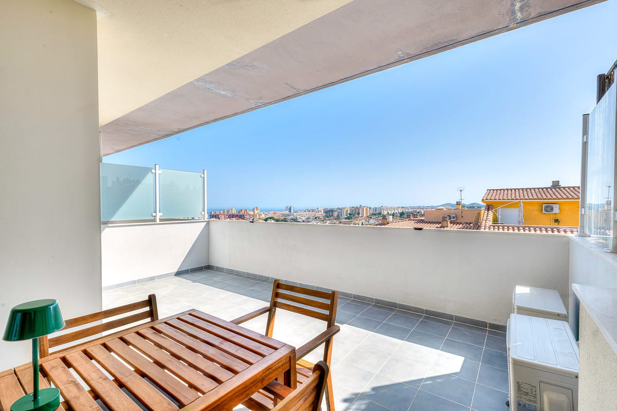 Stijlvol gerenoveerd 1-slaapkamer appartement met panoramisch zeezicht in Los Pacos, Fuengirola in Fuengirola - foto 9
