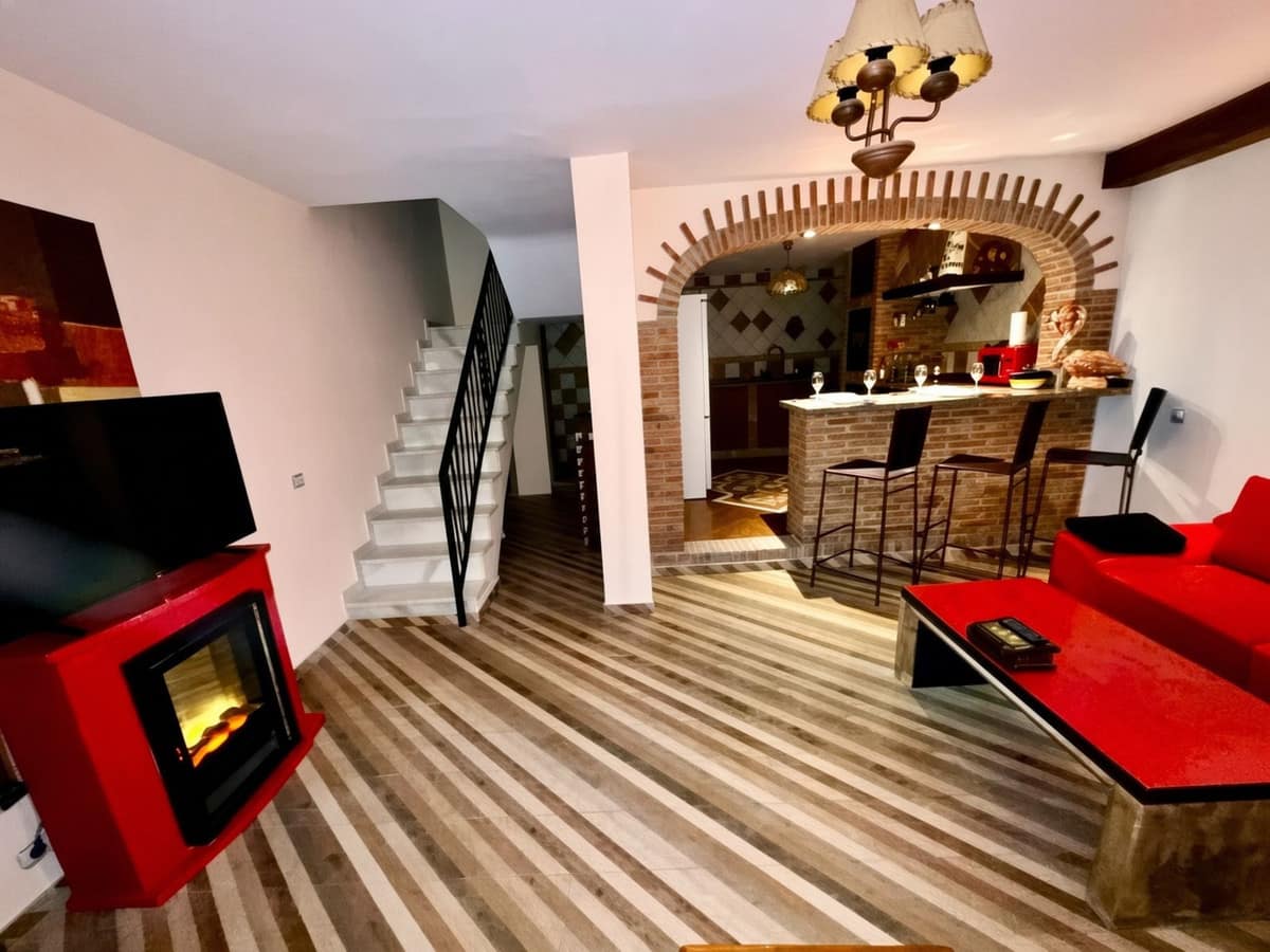 Twee-slaapkamer duplex in Estepona met zee- en bergzicht (Forest Hills, El Padrón) in Estepona - foto 5