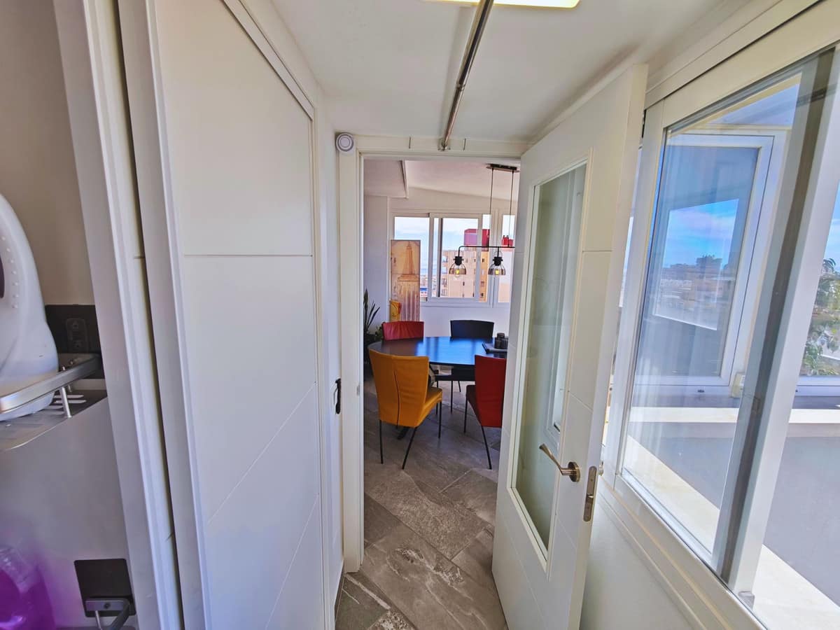 1-slaapkamer penthouse in Fuengirola met panoramisch zeezicht en privéterras in Fuengirola - foto 20
