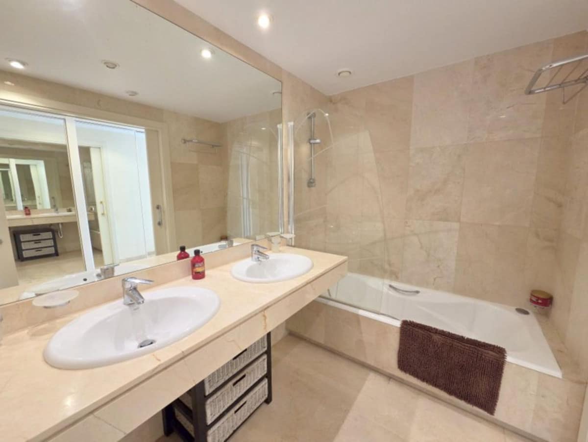 3 bedroom Apartment in La Duquesa in La Duquesa - foto 16