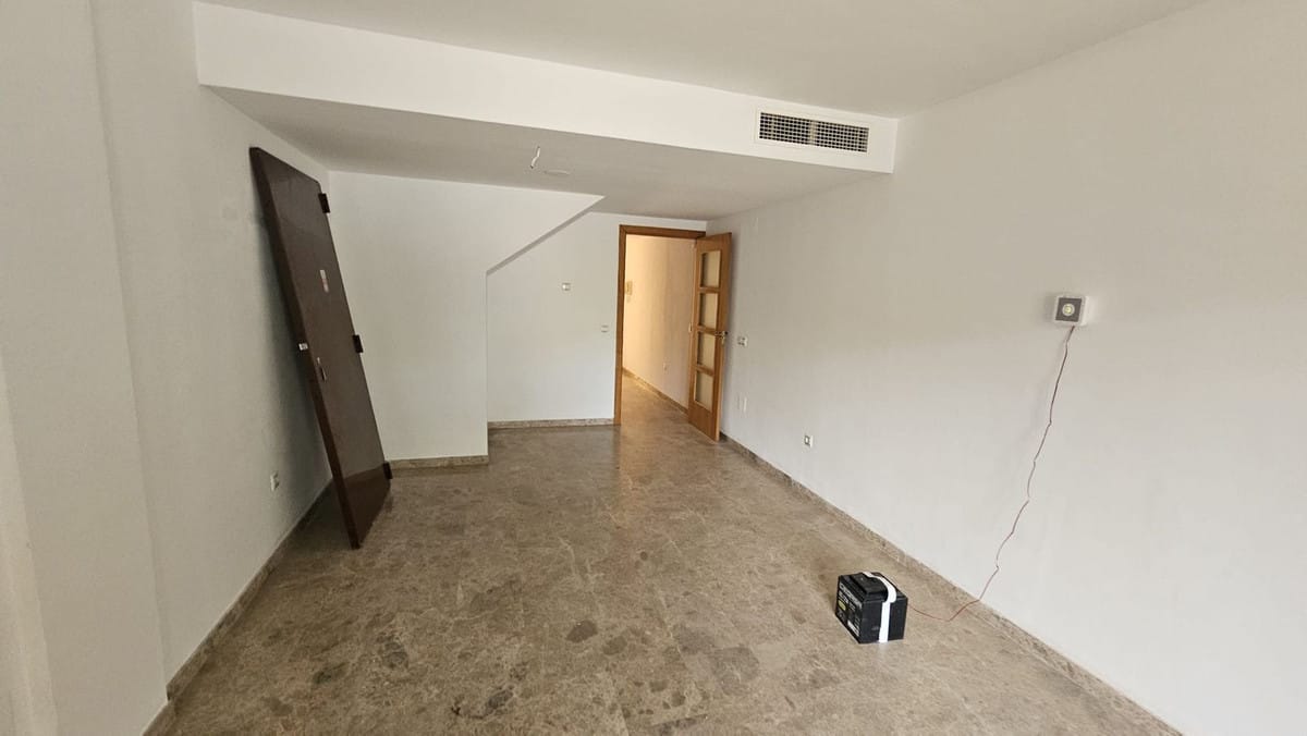 Drie-slaapkamer duplex met solarium in Torremolinos in Torremolinos - foto 16