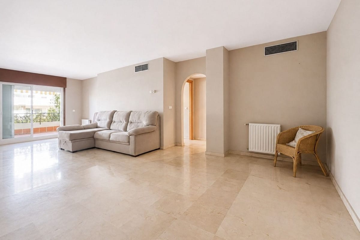 Drie-slaapkamerappartement in Guadalmina Alta, Marbella in Marbella - foto 3