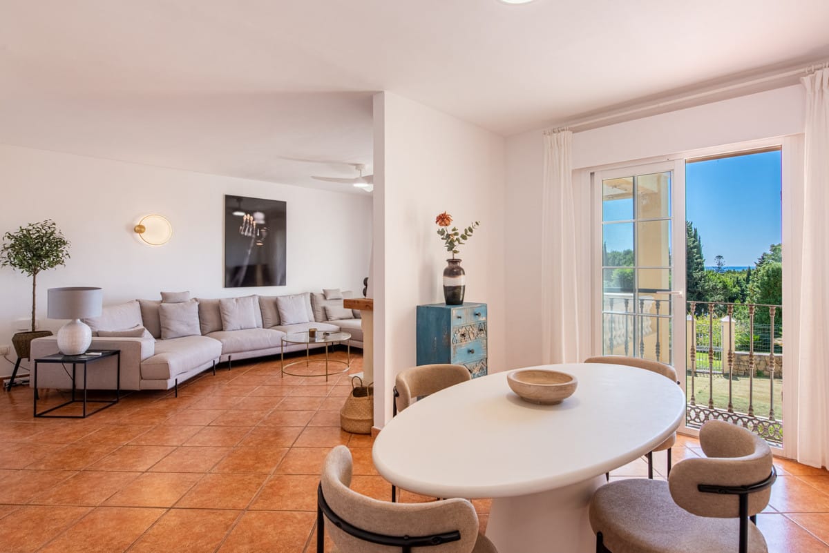 Villa met 5 slaapkamers in Estepona – ruimte, ligging en potentieel in Estepona - foto 5