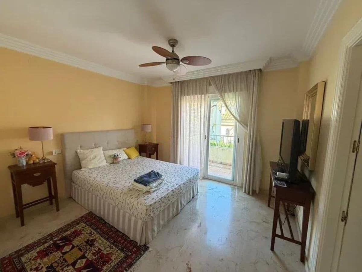4 bedroom House in Marbella in Marbella - foto 9